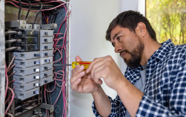 Best Affordable Emergency Electrician  in Woodlake, CA